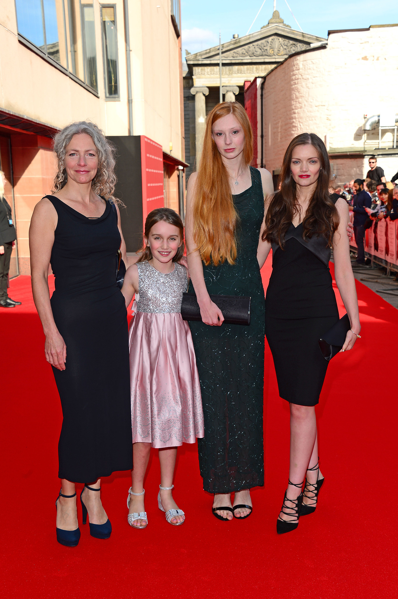 Seylan Baxter, Lynn Kennedy, Amber Rissmann and Kayla Fallon at event of Macbeth (2015)