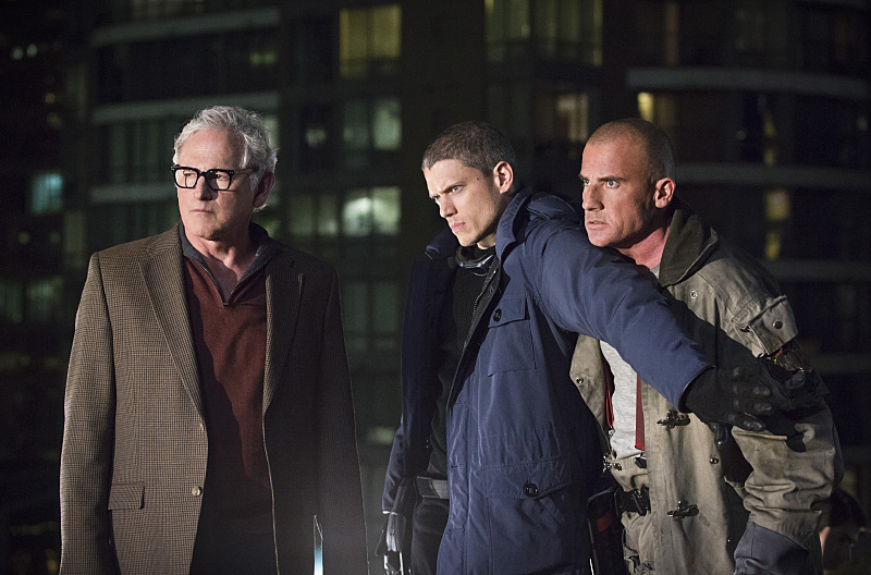 Still of Victor Garber, Wentworth Miller and Dominic Purcell in Legends of Tomorrow (2016)