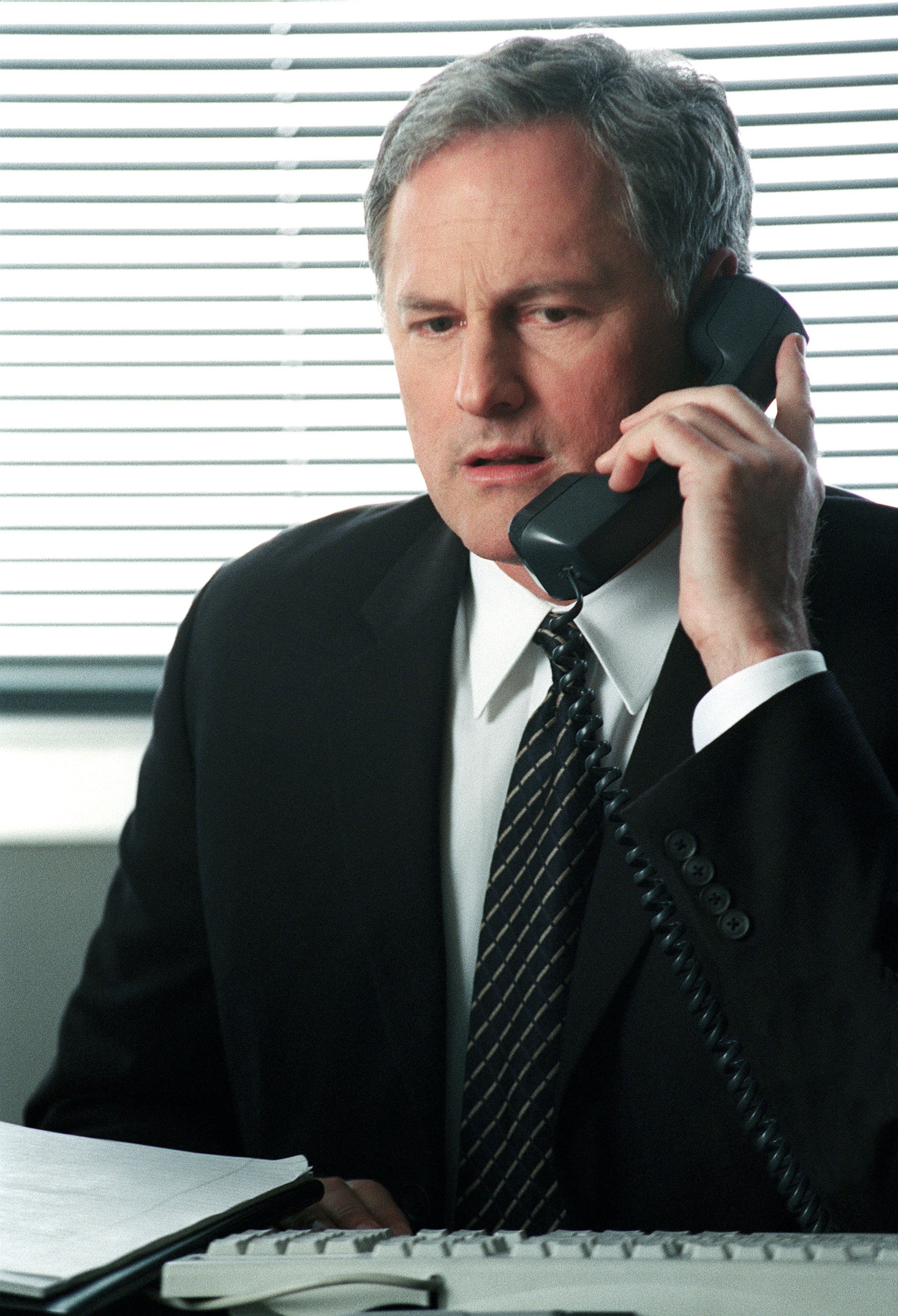 Still of Victor Garber in Alias (2001)