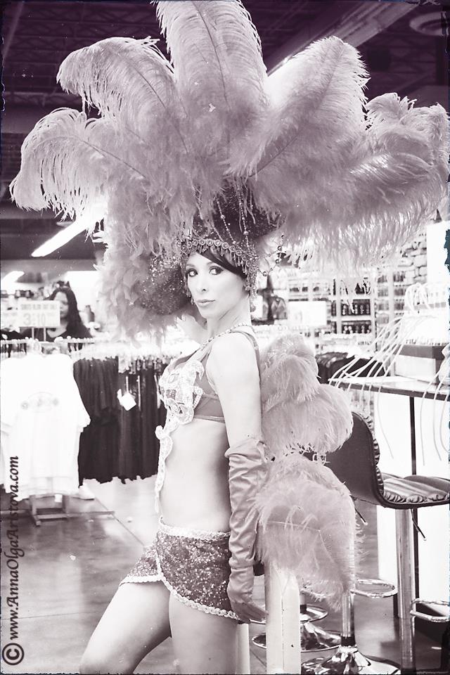 Vegas Showgirl