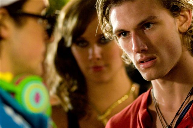 Still of April Pearson and Alex Pettyfer in Tormented (2009)