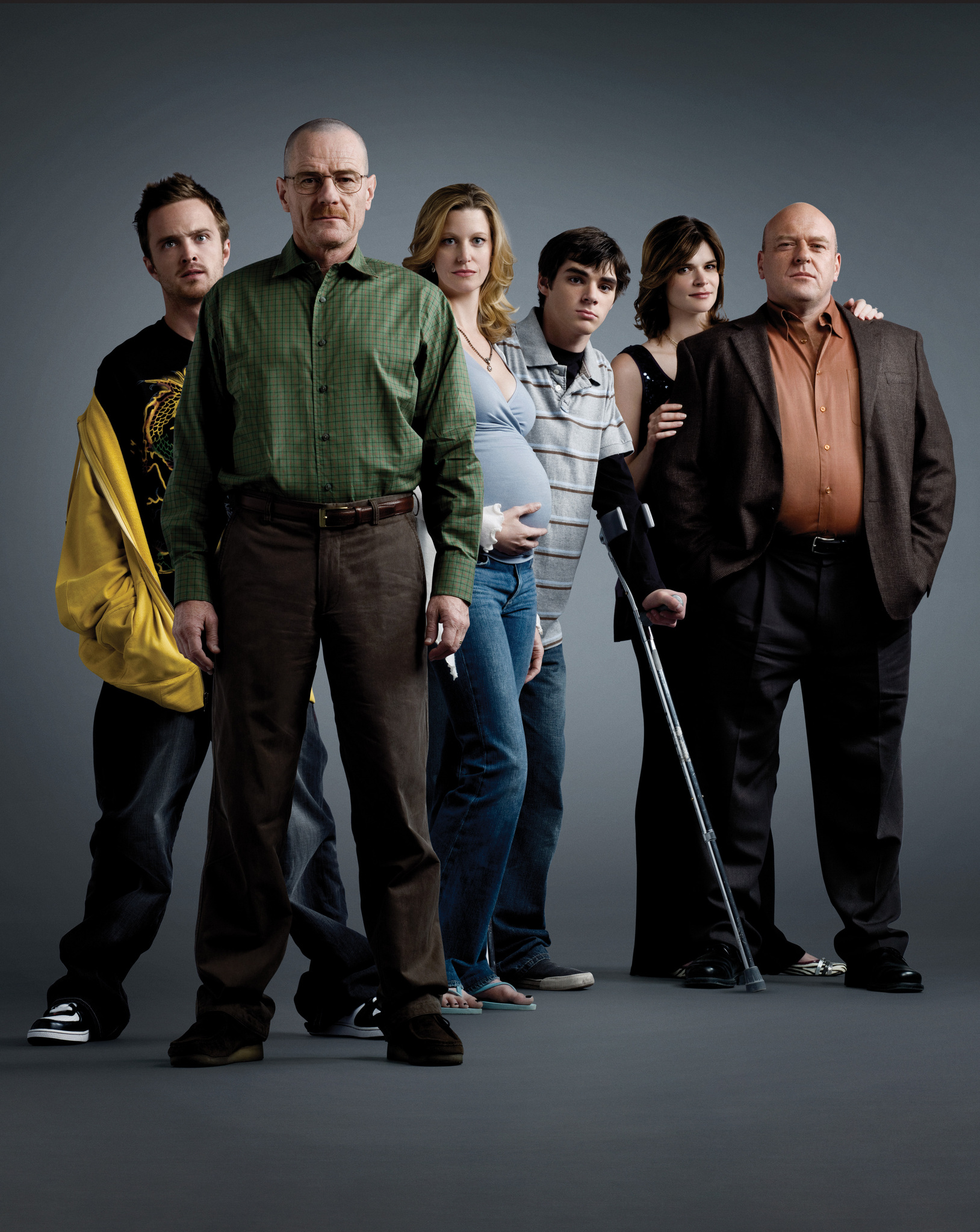 Still of Bryan Cranston, Anna Gunn, Dean Norris, Aaron Paul, Betsy Brandt and RJ Mitte in Brestantis blogis (2008)