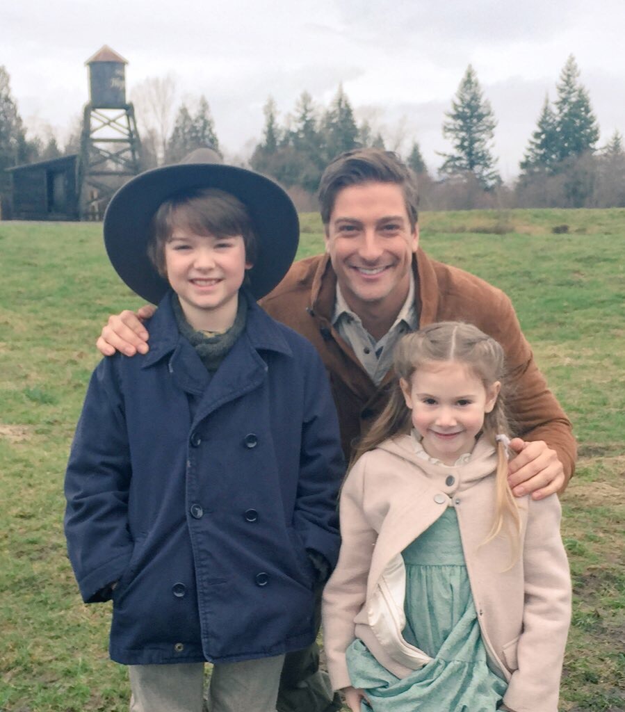 On set of WCTH with Daniel Lissing and Christian Michael Cooper