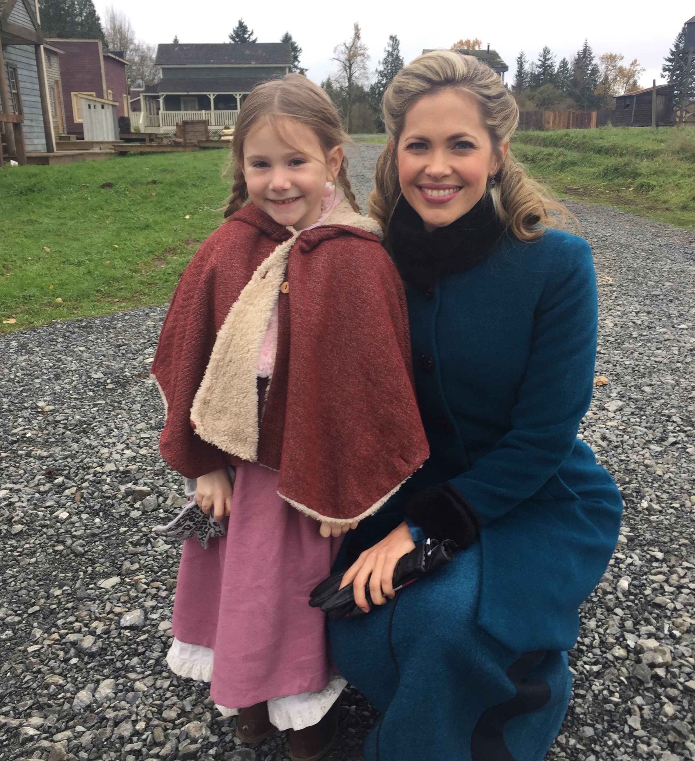 Ava Grace Cooper and Pascale Hutton on set WCTH