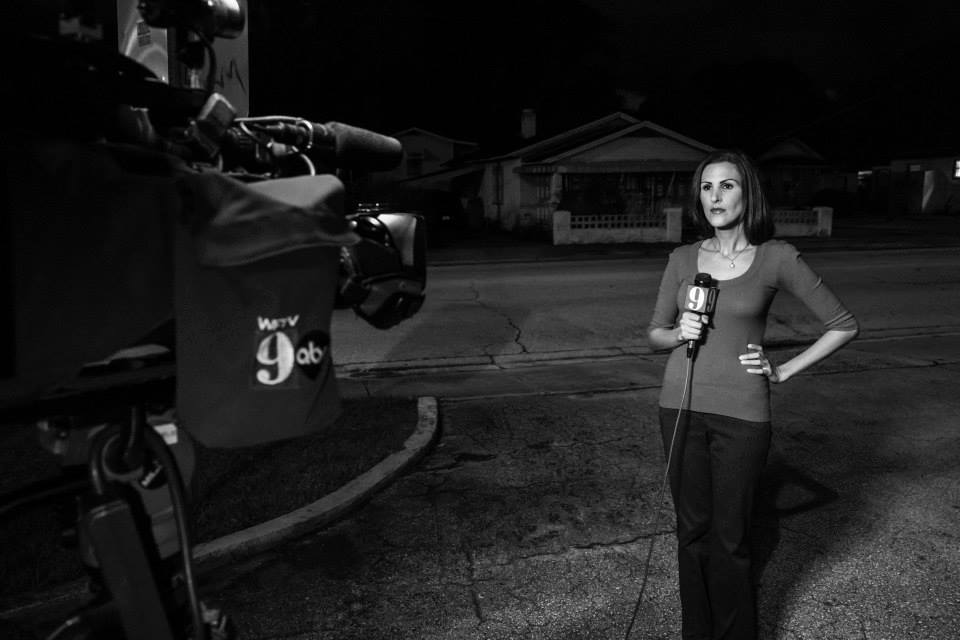 Marisa Mendelson reporting live while working for WFTV in Orlando, Florida.