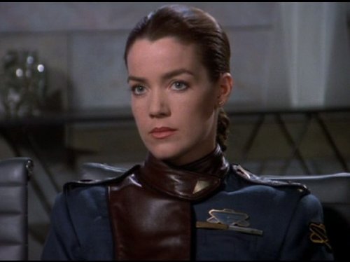 Still of Claudia Christian in Babilonas 5 (1994)