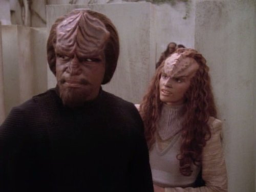 Still of Michael Dorn and Jennifer Gatti in Star Trek: The Next Generation (1987)