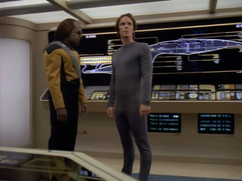Still of Michael Dorn and Michael Harris in Star Trek: The Next Generation (1987)