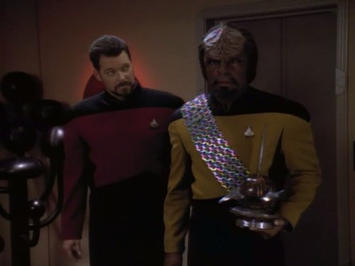 Still of Michael Dorn and Jonathan Frakes in Star Trek: The Next Generation (1987)