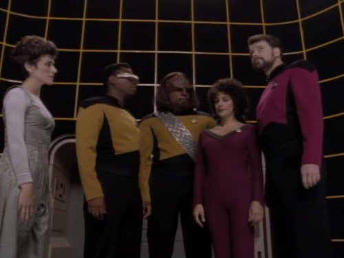 Still of Michael Dorn, Jonathan Frakes, Marina Sirtis, LeVar Burton and Angelina Fiordellisi in Star Trek: The Next Generation (1987)