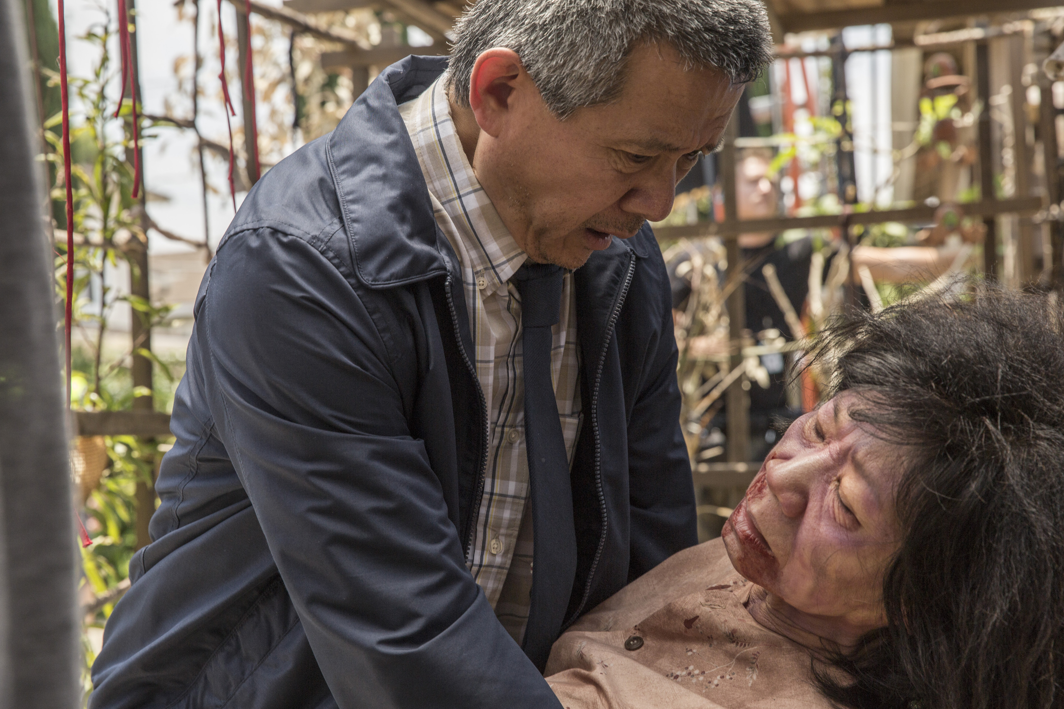 Still of Jim Lau and Cici Lau in Fear the Walking Dead (2015)