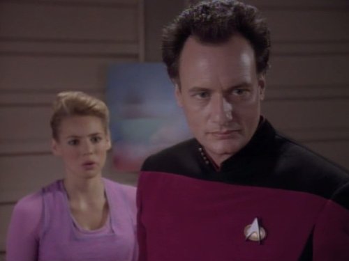 Still of Olivia d'Abo and John de Lancie in Star Trek: The Next Generation (1987)