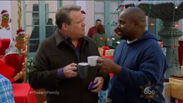 Modern Family Ep. 510 Opposite Eric Stonestreet.