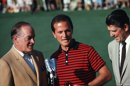 Bob Hope at the Bob Hope Classic Golf Tournament with Pat Boone and Ronald Reagan 1968/PH:Lester Nehankin/ *G.L.*