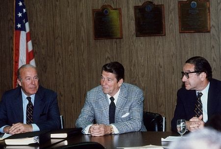 Ronald Reagan with Sec. of State George P. Shultz and Alan Greenspan