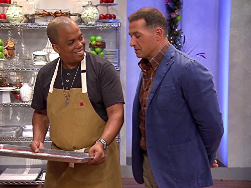 Still of Bobby Deen and Bill Lipscomb in Holiday Baking Championship (2014)