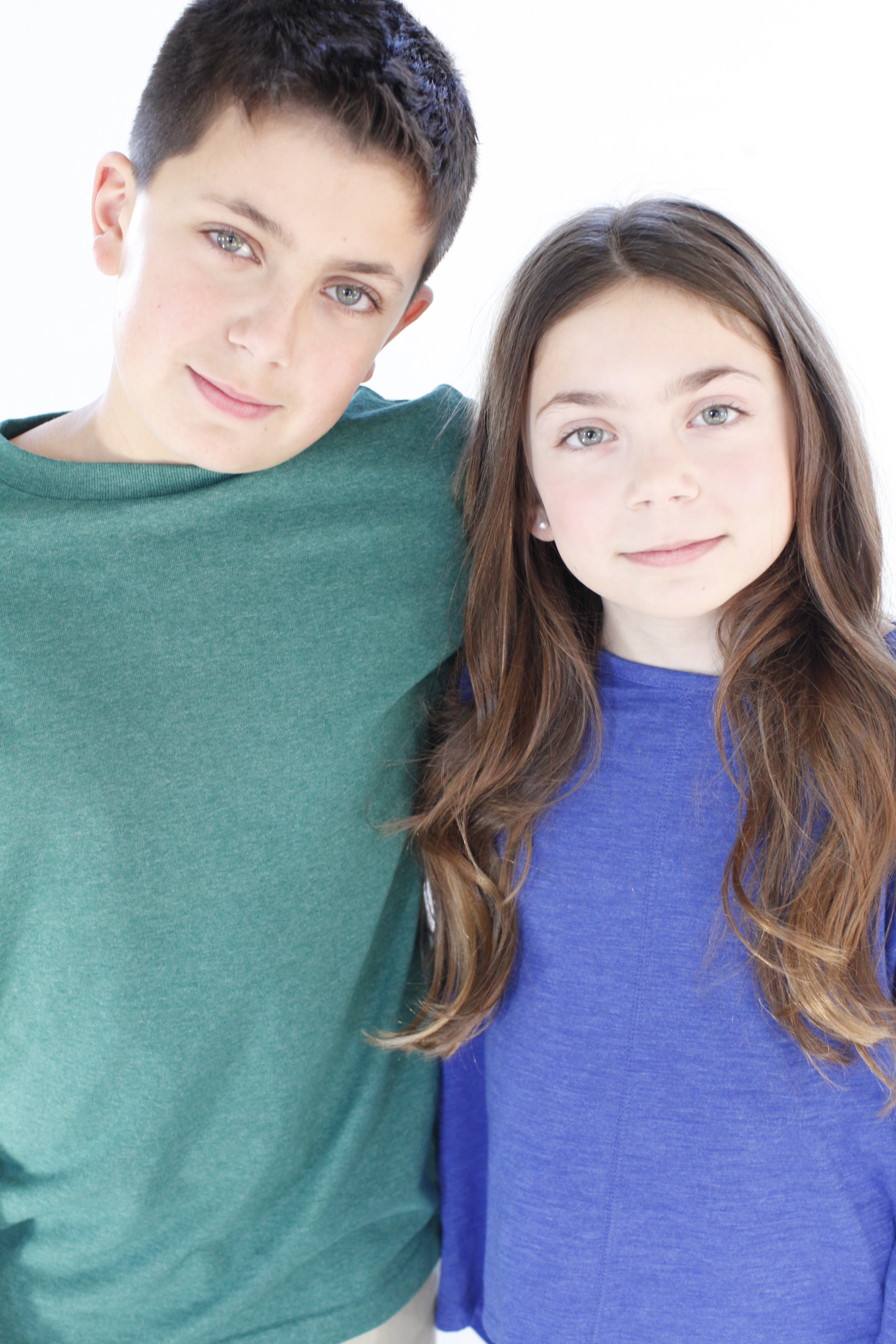 Dean with sister Elodie, also an actor!