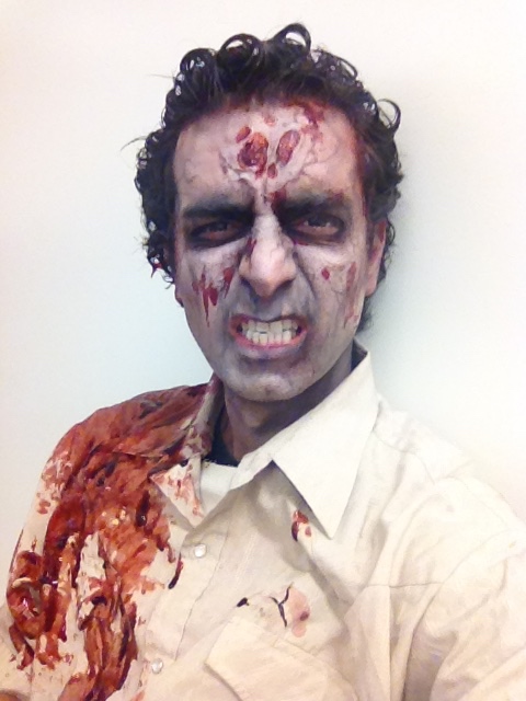 Still photo of Arsi Nami as a Zombie on Fight of the living dead 2