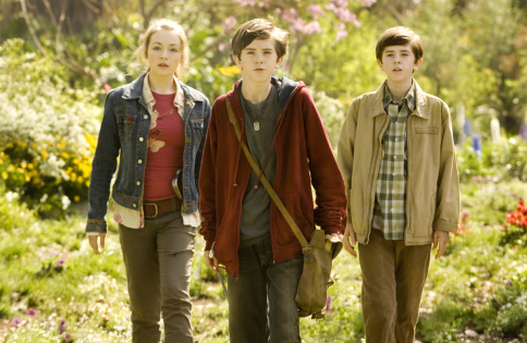 Still of Sarah Bolger and Freddie Highmore in The Spiderwick Chronicles (2008)