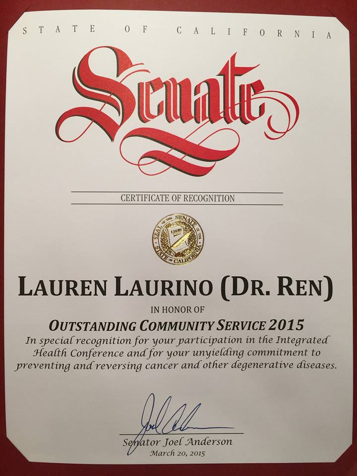 Laurén Laurino receives a California State Senate Award for her Holistic Health Advocacy.