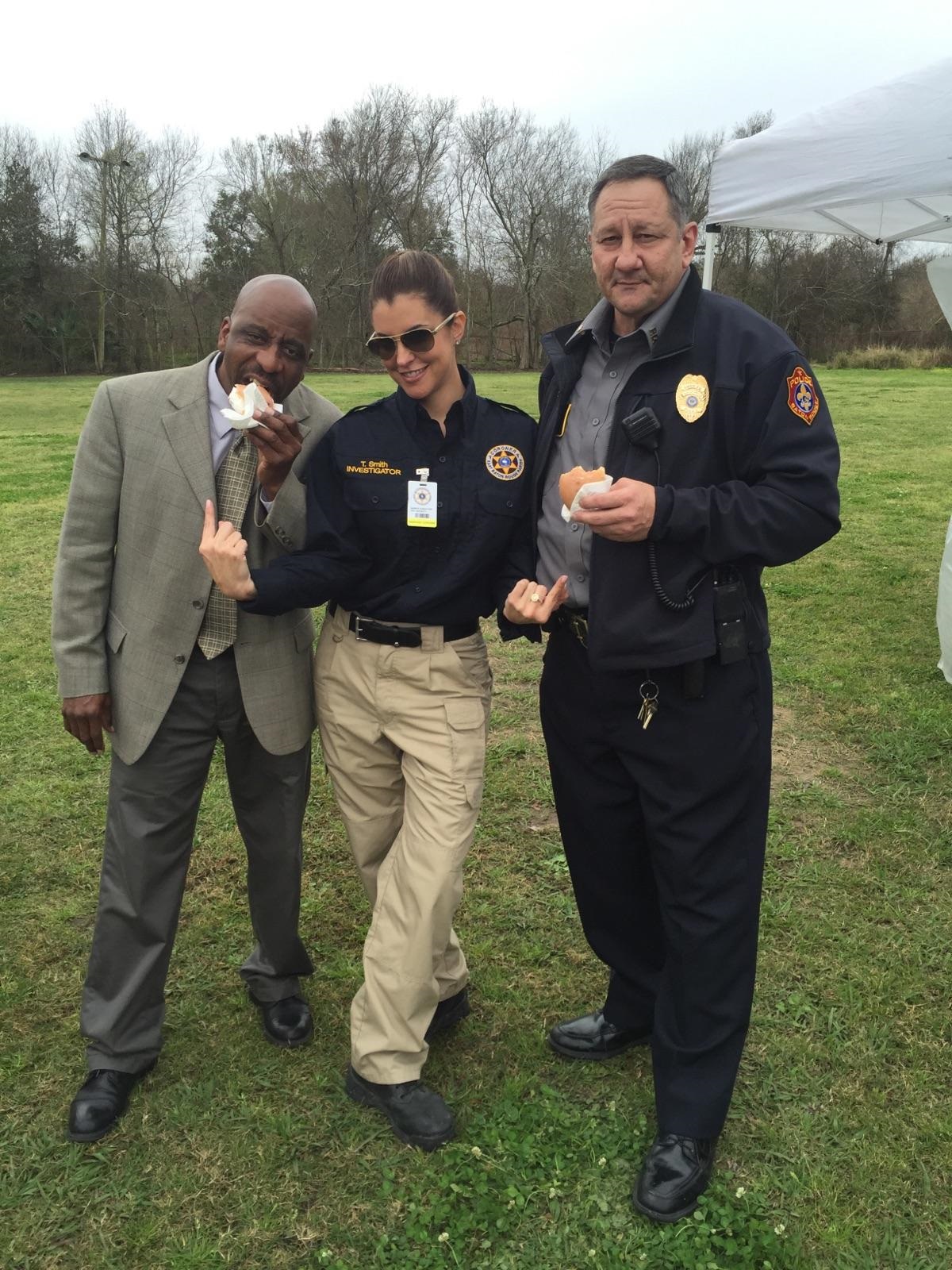 NCIS New Orleans Season 2, Episode 19 Background Actor Baton Rouge Police Officer