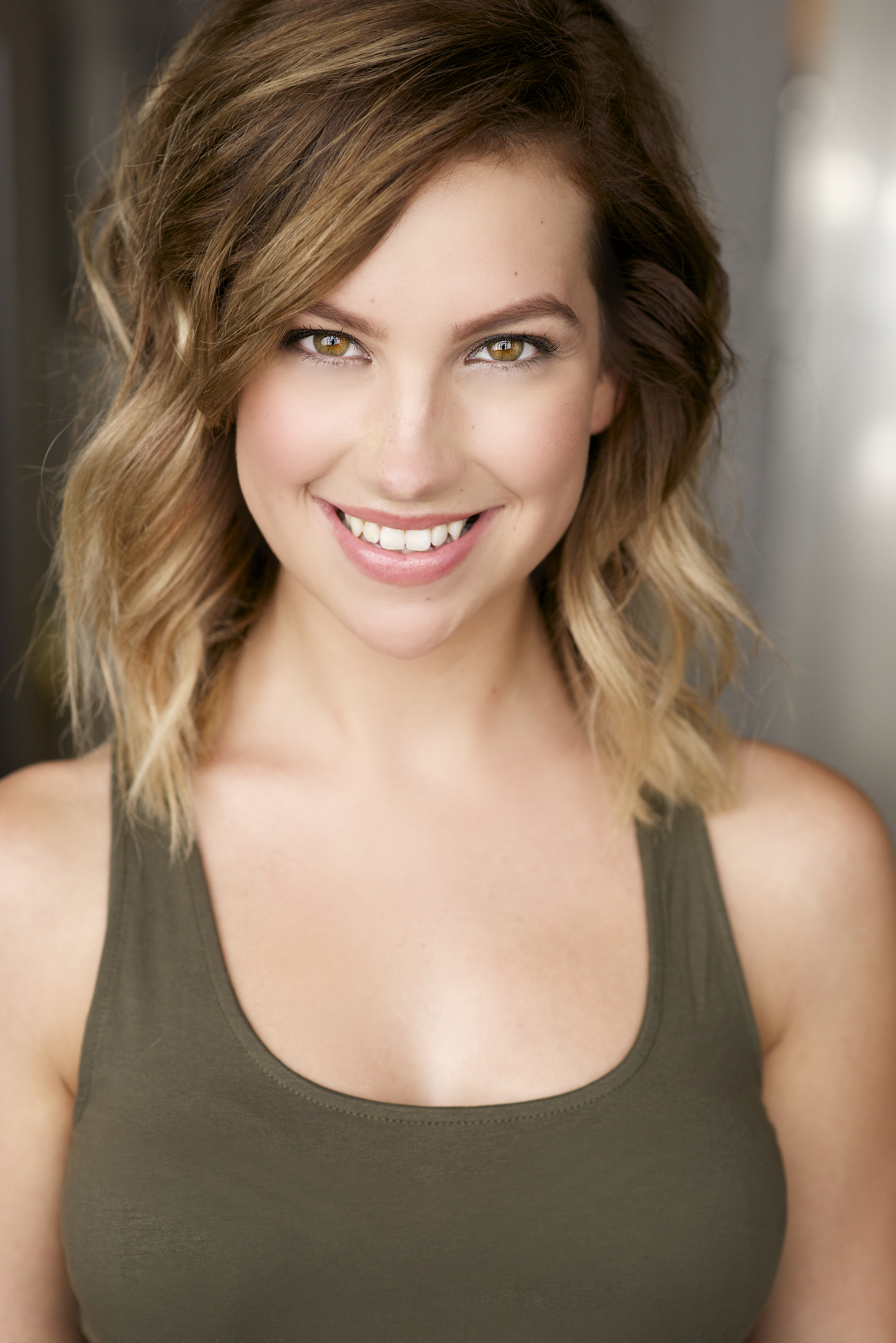 Louise Danson Theatrical Headshot