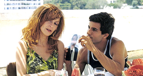 Still of Daniel Lundh and Nadia Kaci in Délice Paloma (2007)
