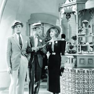 Still of Fred Astaire and Ginger Rogers in Flying Down to Rio (1933)
