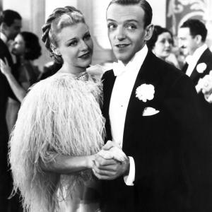 Still of Fred Astaire and Ginger Rogers in Top Hat 1935