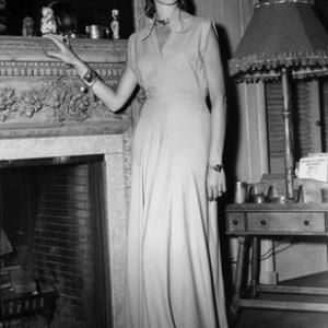 Lauren Bacall C 1944