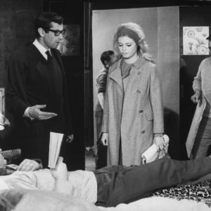 Still of Brigitte Bardot, Robert Hossein and Roger Vadim in Le repos du guerrier (1962)