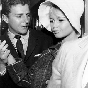A Very Private Affair Brigitte Bardot with a fan 1961 MGM IV