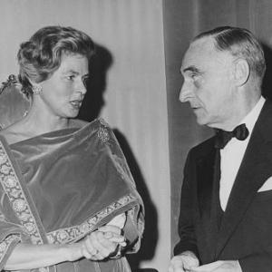 Ingrid Bergman With General Lucius Clay
