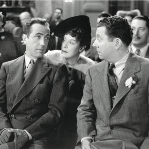 Still of Humphrey Bogart in All Through the Night (1941)