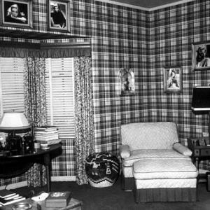 Humphrey Bogart's home, circa 1947.