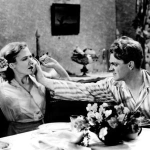 Still of James Cagney and Mae Clarke in The Public Enemy (1931)