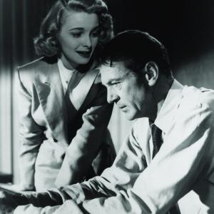 Still of Gary Cooper and Patricia Neal in The Fountainhead (1949)