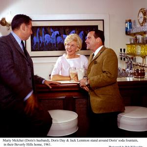 Jack Lemmon with Doris Day and her husband Marty Melchor at the home of Doris Day in Beverly Hills 1961