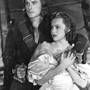 Still of Olivia de Havilland and Errol Flynn in Captain Blood (1935)