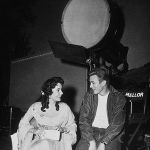 Elizabeth Taylor and James Dean on location for Giant 1955 Warner Bros
