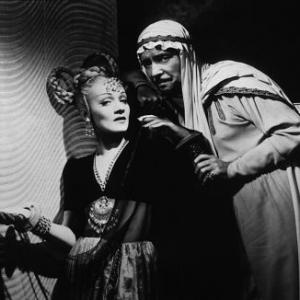 Kismet Marlene Dietrich Ronald Colman 1944MGM