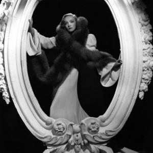 Marlene Dietrich c. 1935 **I.V.