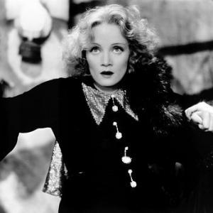 Shanghai Express Marlene Dietrich 1932 Paramount  IV
