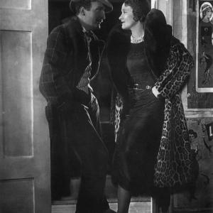 Still of Marlene Dietrich and Hans Albers in Der blaue Engel (1930)