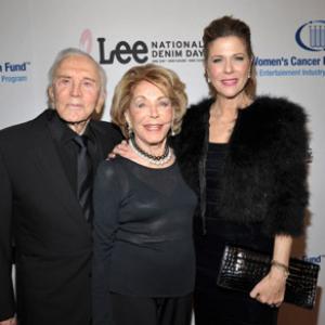 Kirk Douglas Rita Wilson and Anne Douglas