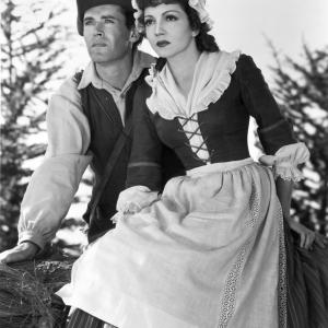 Still of Henry Fonda Claudette Colbert and Arthur Shields in Drums Along the Mohawk 1939