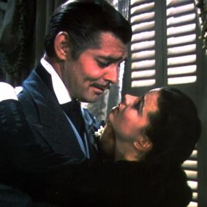 Still of Clark Gable and Vivien Leigh in Gone with the Wind 1939