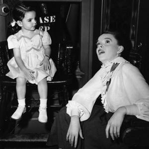Judy Garland with daughter Liza On the set of 