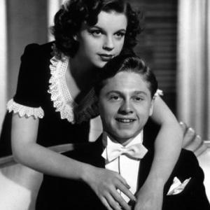 Judy Garland Mickey Rooney Film Set Andy Hardy Meets A Debutante 1940 0032206 MGM