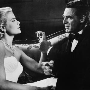 Still of Cary Grant and Grace Kelly in To Catch a Thief 1955